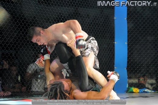 2011-05-07 Milano in the cage 3770 Mixed Martial Arts - 77 Kg - Fabricio Nascimento BRA - Ivica Truscek CRO